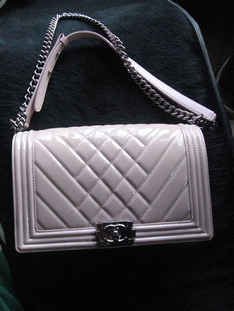 chanel boy pink chevron|sac Chanel boy authentique.